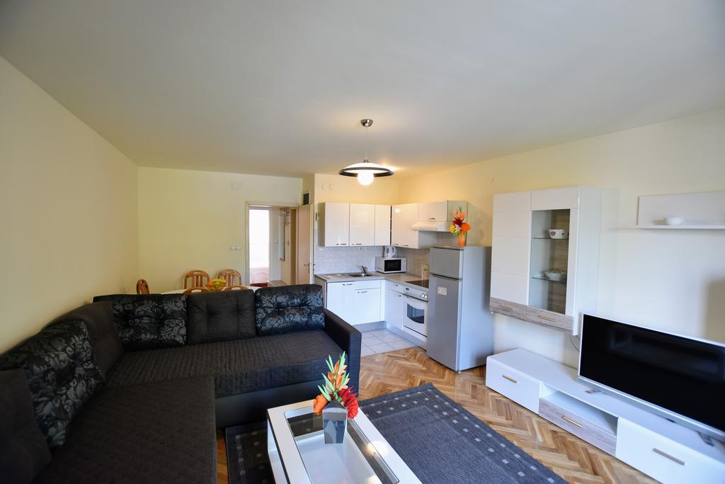 Apartments Dobranic Crikvenica Kültér fotó