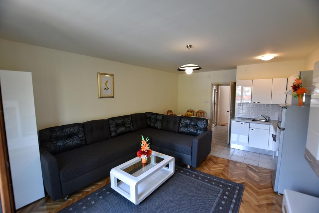 Apartments Dobranic Crikvenica Kültér fotó